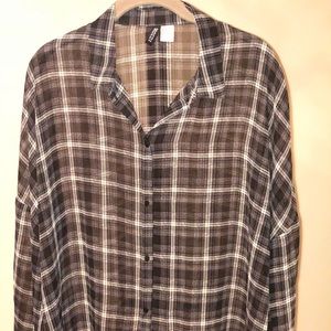 Bottom-Down Shirt